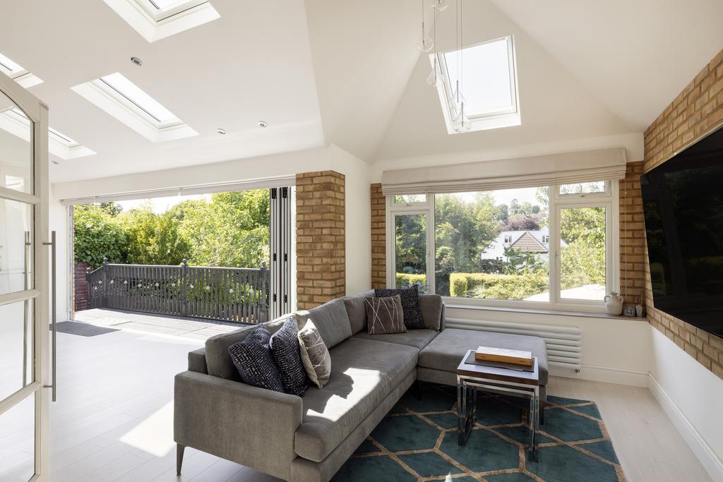 The Private Realtor - 442 Selsdon Road - 25 Hi
