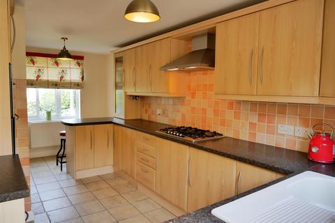 undefined, Lilac Way, Calne