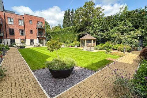 2 bedroom retirement property for sale, Apartment 47 The Woodlands, Woodlands Road, Heaton Mersey, Stockport