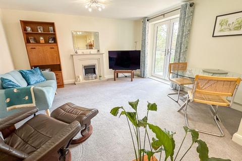 2 bedroom retirement property for sale, Apartment 47 The Woodlands, Woodlands Road, Heaton Mersey, Stockport
