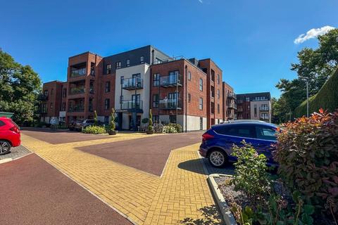 2 bedroom retirement property for sale, Apartment 47 The Woodlands, Woodlands Road, Heaton Mersey, Stockport