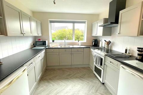 3 bedroom detached house for sale, Hill View Road, Llanrhos, Llandudno