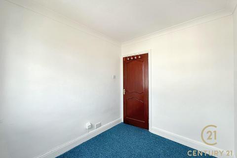 2 bedroom maisonette for sale, Munster Avenue, HOUNSLOW TW4