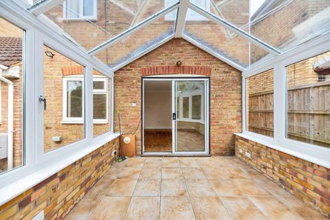 11 Brookside, Orwell, Royston, SG8 5TQ