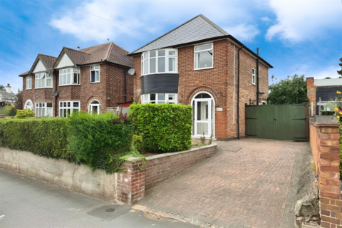 High Road, Beeston, NG9 5BB