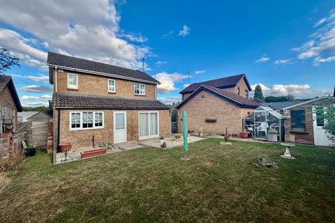 2 bedroom detached house for sale, Damson Dell, Little Billing, Northampton NN3