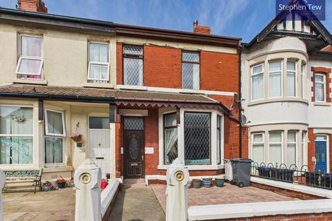 Warley Road, Blackpool, FY1