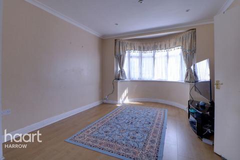 undefined, Kenmore Avenue, Harrow