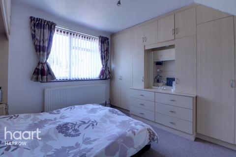 undefined, Kenmore Avenue, Harrow