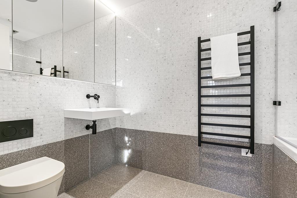 Parkhaus 2 bedroom (1).jpg