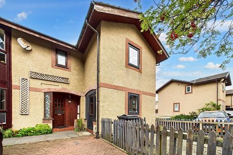 2 bedroom terraced house for sale, Broyd View, Bowerham | Well-proportioned rooms and scope to personalise!