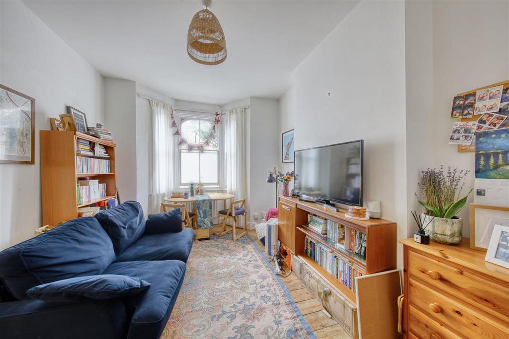 Raised ground floor flat