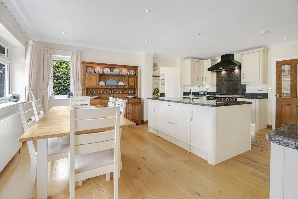 Breakfast Room