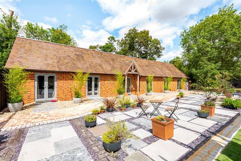 undefined, Crafton, Leighton Buzzard, Buckinghamshire, LU7