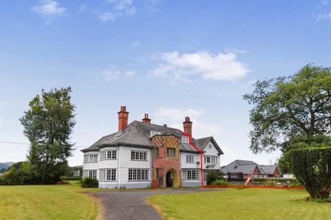 undefined, Llanuwchllyn, Bala