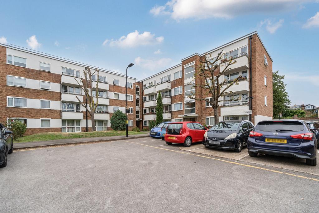 1335566 6 6894878...