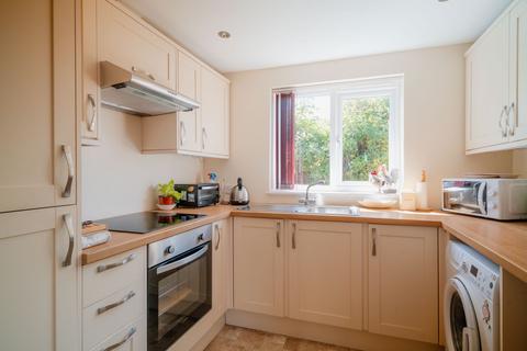 3 Landscore Close, Crediton, EX17 3QR