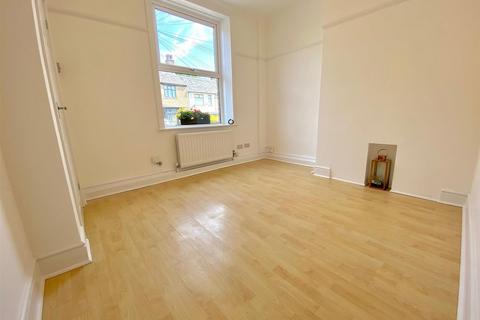 2 bedroom terraced house for sale, Cowcliffe Hill Road, Huddersfield