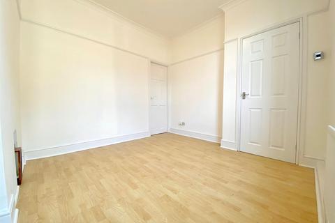 2 bedroom terraced house for sale, Cowcliffe Hill Road, Huddersfield
