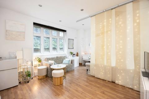 undefined, Grove Hall Court, London NW8