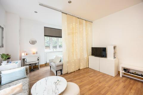undefined, Grove Hall Court, London NW8