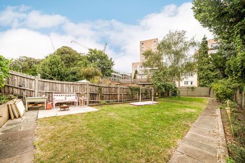 undefined, Heathfield Road, London W3