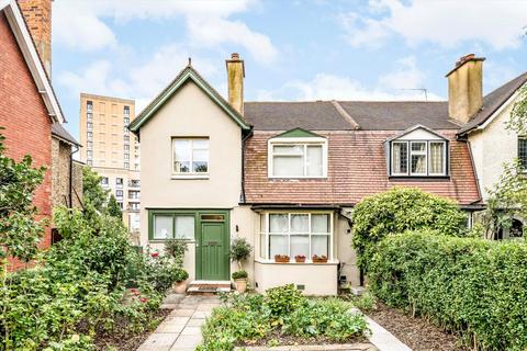undefined, Heathfield Road, London W3