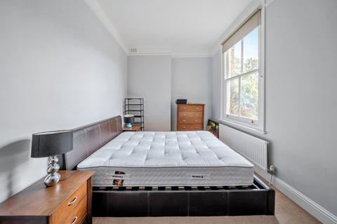 Flat 4, 10 Prima Road, London, SW9 0NA