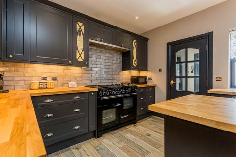 undefined, 28 Thornly Park Drive, Paisley, PA2 7RP