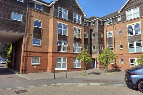 undefined, Chain Court, Swindon SN1
