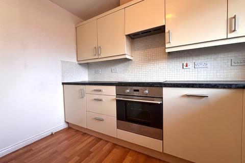 undefined, Chain Court, Swindon SN1