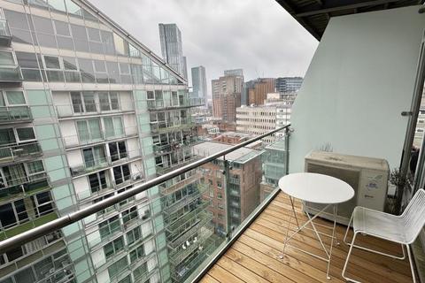 2 bedroom apartment to rent, Clowes Street, Salford M3