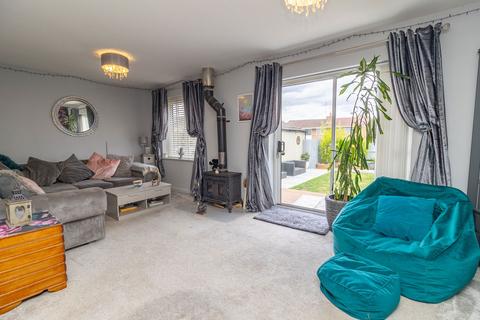 undefined, High Street, Towcester NN12