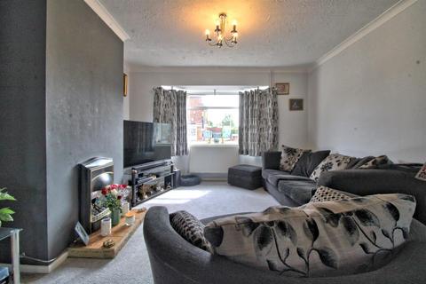 3 bedroom semi-detached house for sale, Suffield Way, King's Lynn