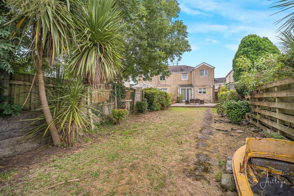 Rear garden