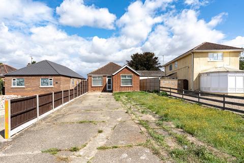 3 bedroom detached bungalow for sale, 107 Wyberton West Road, Boston