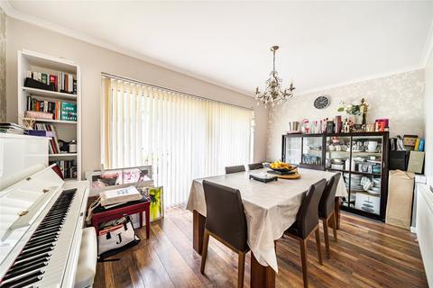 undefined, Mount Pleasant Close, Surrey GU18