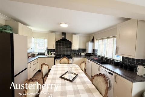 3 bedroom semi-detached bungalow for sale, Alanbrook Grove, Stoke-On-Trent ST3