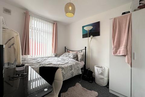 undefined, Laburnum Road, Liverpool L7