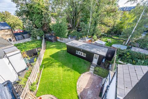 4 bedroom end of terrace house for sale, Malpas Road, Brockley, London, SE4