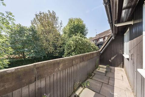 59 Abbeyfields Close, London, NW10 7EG