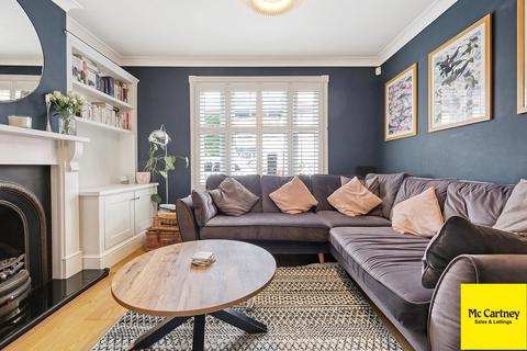 4 bedroom semi-detached house for sale, Manor Road, Chelmsford, CM2