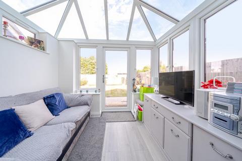 50 Burrows Crescent, Chipping Norton, OX7 5TZ