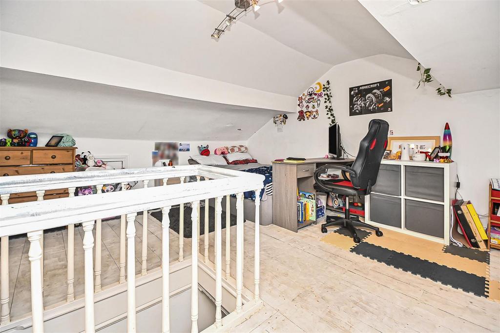 44 Wilkinson Street Loft Room (2).jpg