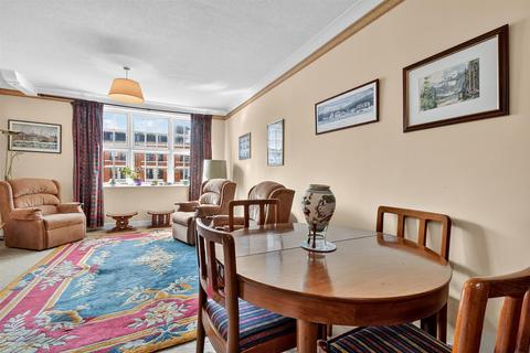 2 bedroom apartment for sale, Rowntree Wharf
