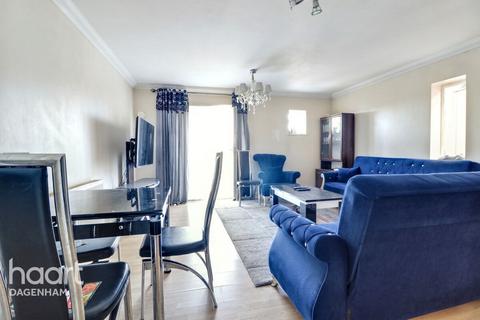 undefined, St Mark's Place, Dagenham