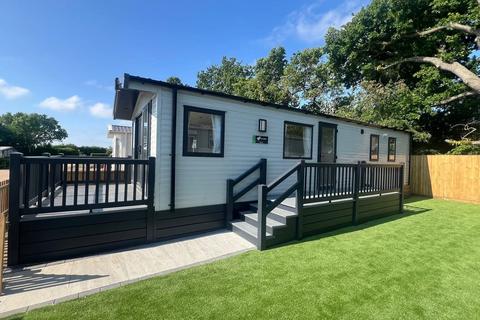 The Oaks Holiday Park, Chapel Road, Ipswich IP10