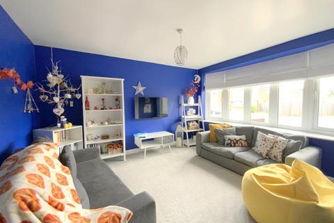 3 bedroom semi-detached house for sale, Cherry Tree Crescent, Grimsby