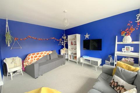 3 bedroom semi-detached house for sale, Cherry Tree Crescent, Grimsby