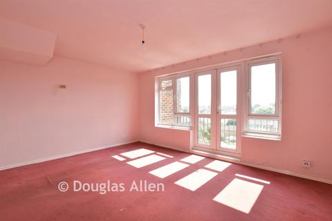 undefined, Victor Approach, Hornchurch, Essex